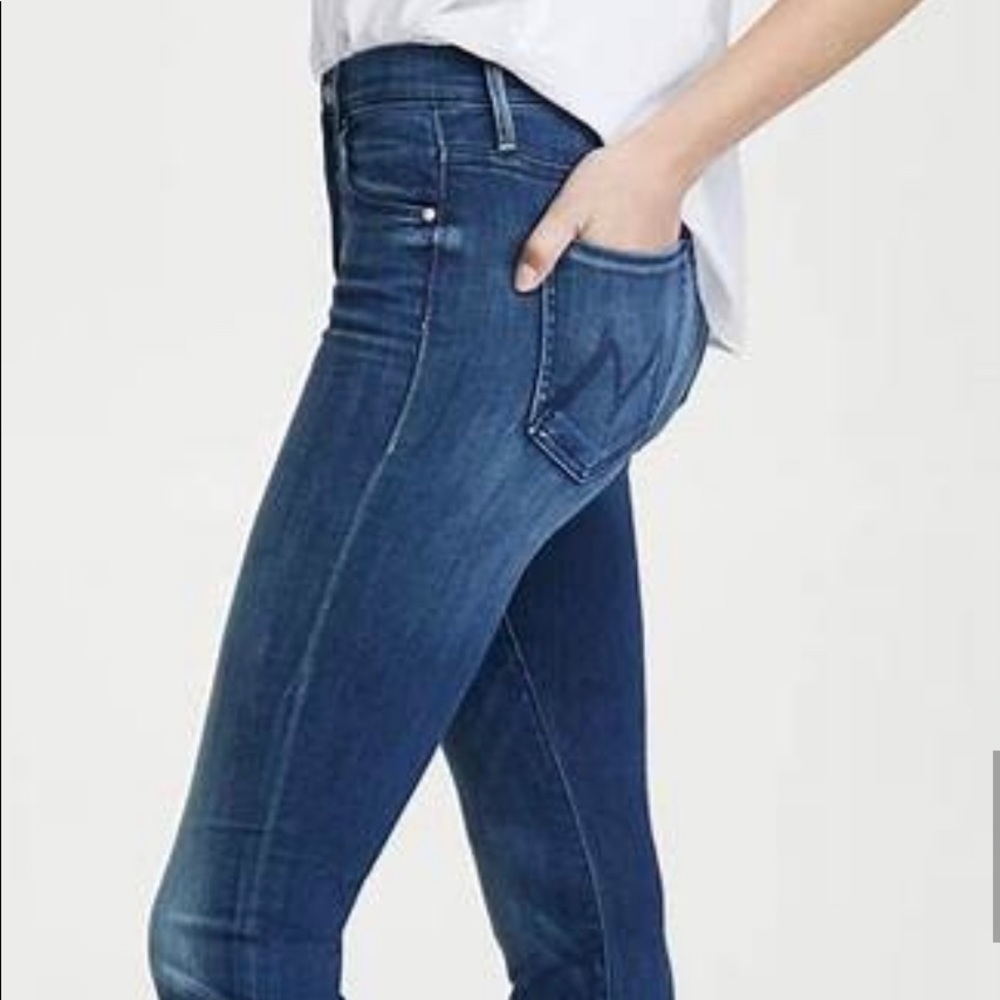 Mother weekender Fray, size 28.